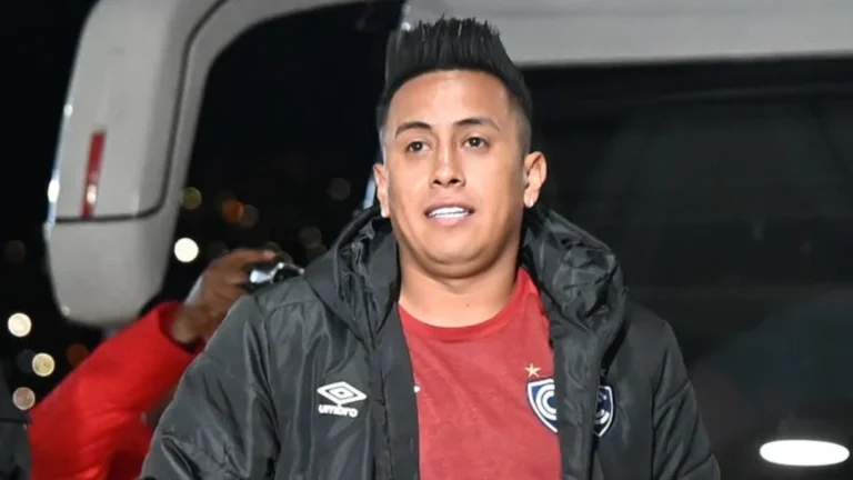 christian cueva sorprende con perdon publico pero su pasado vuelve a perseguirlo